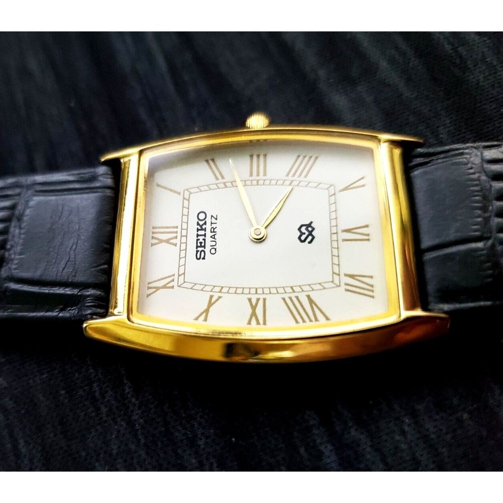 ARE Vintage Seiko New Old Stock Men's Classic Tank‎ Barrel Gold White Wa… - Picture 4 of 8